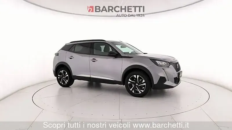 Usata Peugeot 2008 Allure 131 CV (96 kW) 2022 Grigio SUV