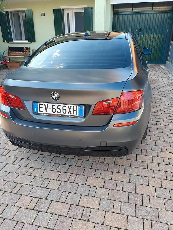 Usata BMW 525 218 CV (160 kW) 2014 Grigio Berlina