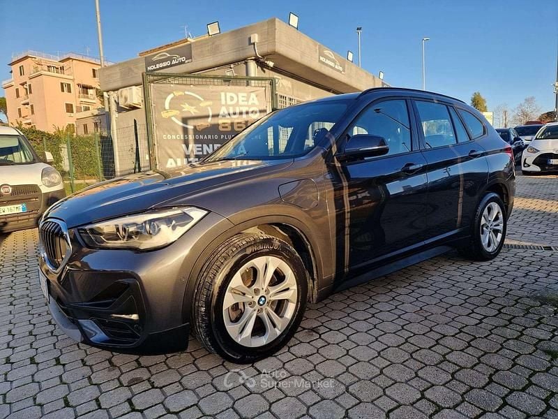 Usata BMW X1 Advantage 125 CV (91 kW) 2020 Grigio SUV