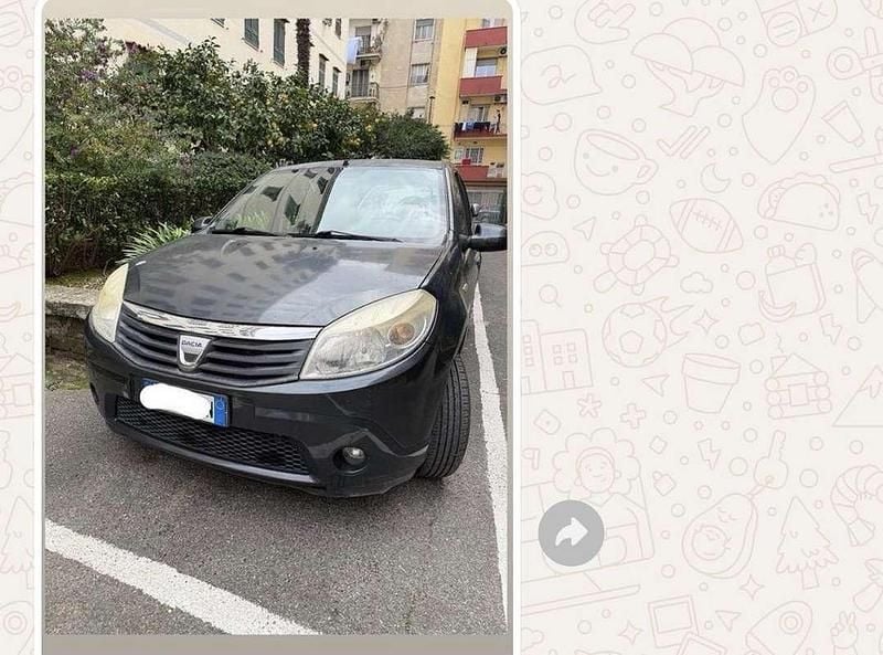 Usata Dacia Sandero Ambiance 75 CV (55 kW) 2009 Berlina