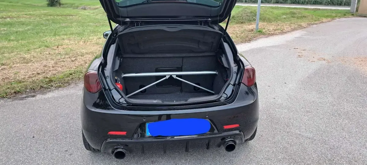 Usata Alfa Romeo Giulietta Progression 170 CV (125 kW) 2013 Utilitaria