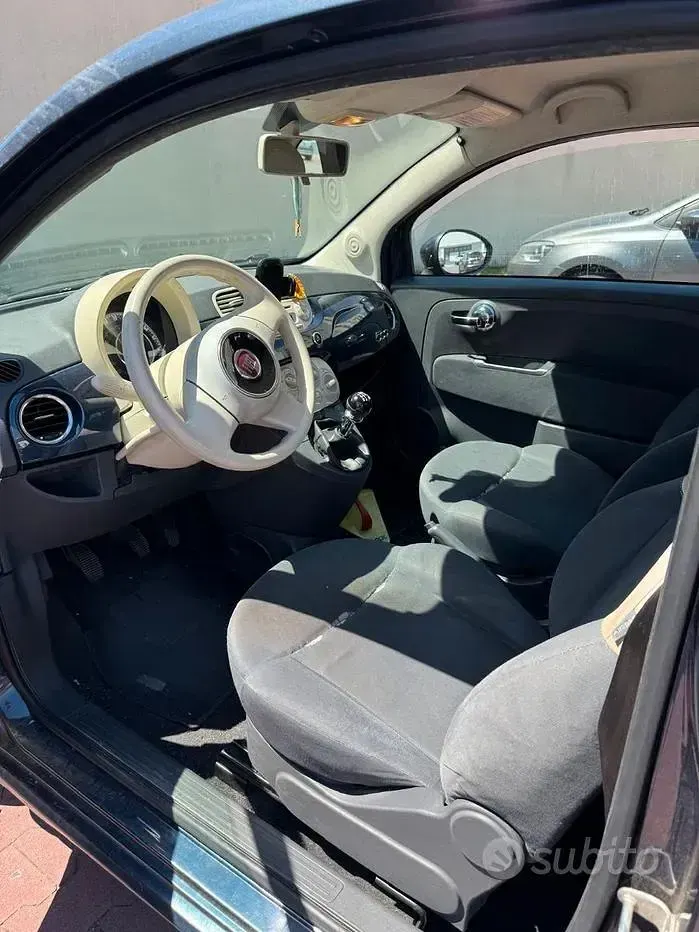Usata Fiat 500 69 CV (50 kW) 2008 Blu Utilitaria