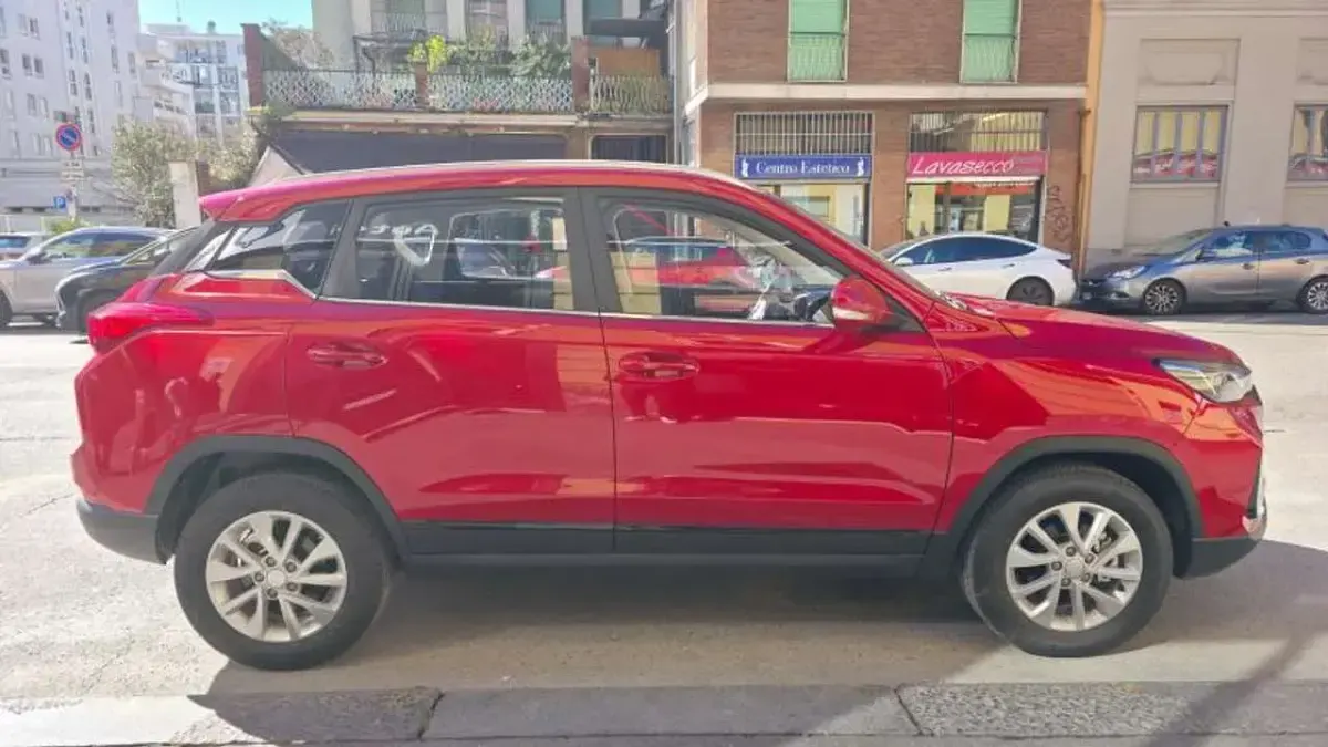 Nuova EVO Evo 5 128 CV (94 kW) 2026 Rosso SUV