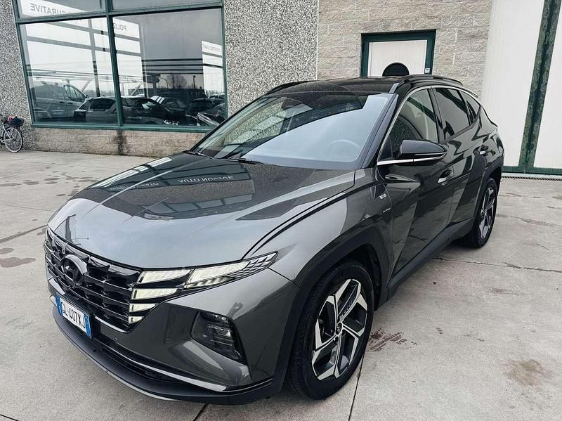 Usata Hyundai Tucson Sport 136 CV (100 kW) 2022 Grigio SUV