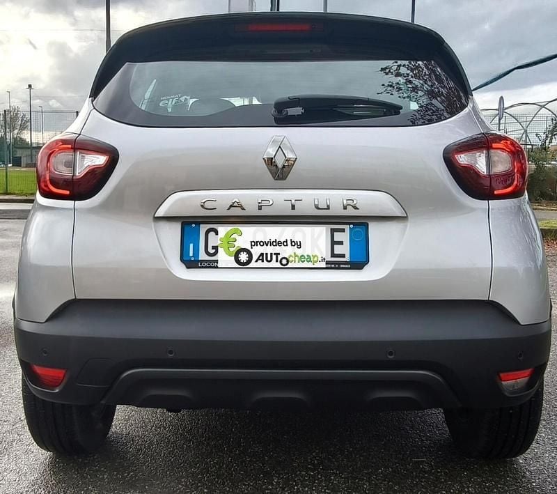 Usata Renault Captur Business 90 CV (66 kW) 2019 Argento SUV