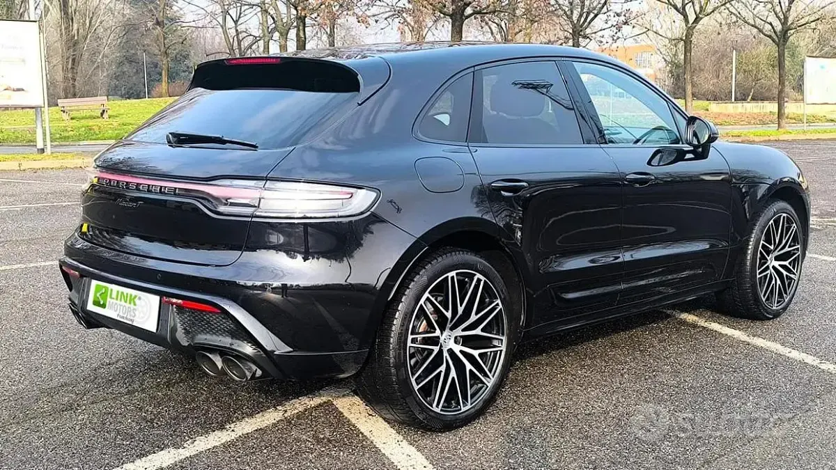 Usata Porsche Macan 265 CV (194 kW) 2023 Nero SUV
