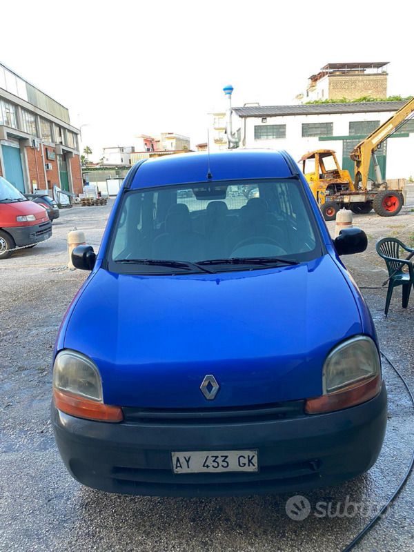 Blu Usata 1998 Renault Kangoo Monovolume | 1900 € (Super prezzo) - Immagine 1/4
