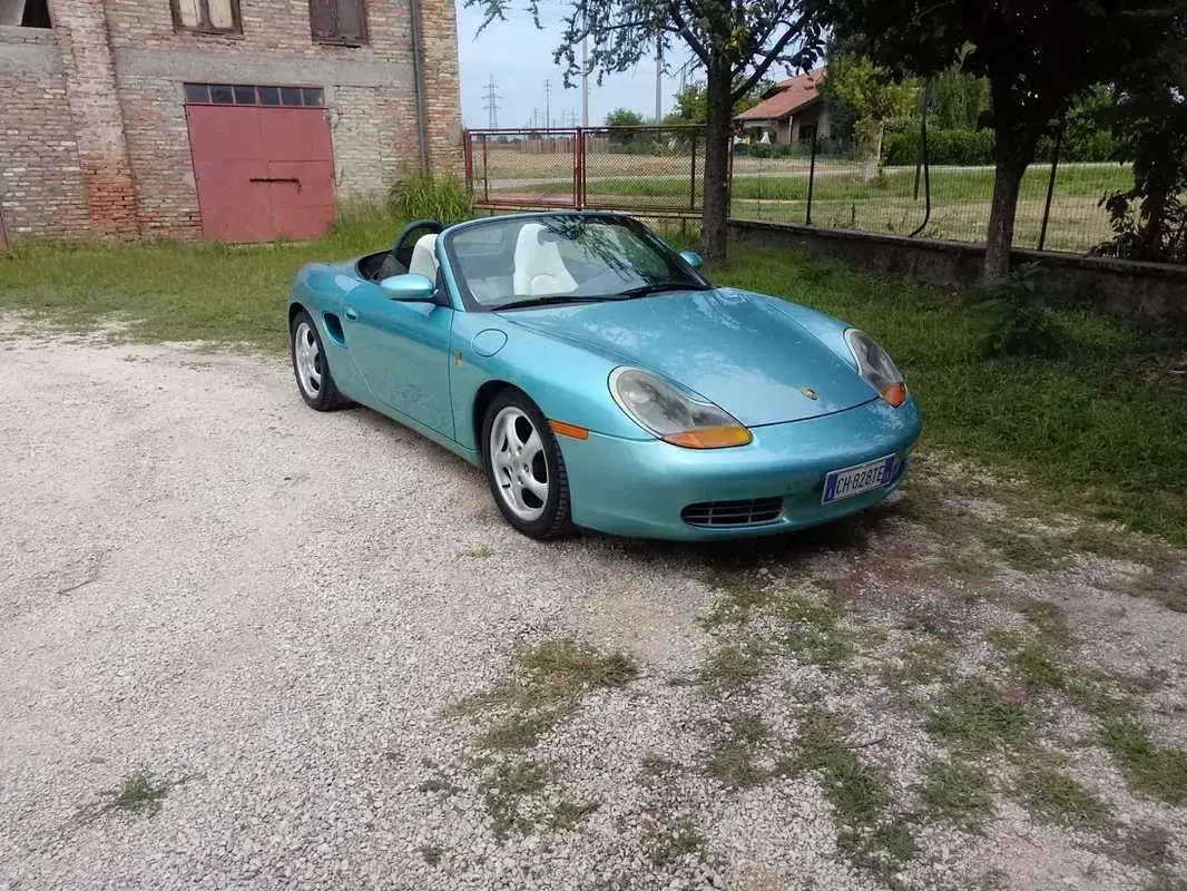 Usata Porsche Boxster 204 CV (150 kW) 1998 Verde Cabrio