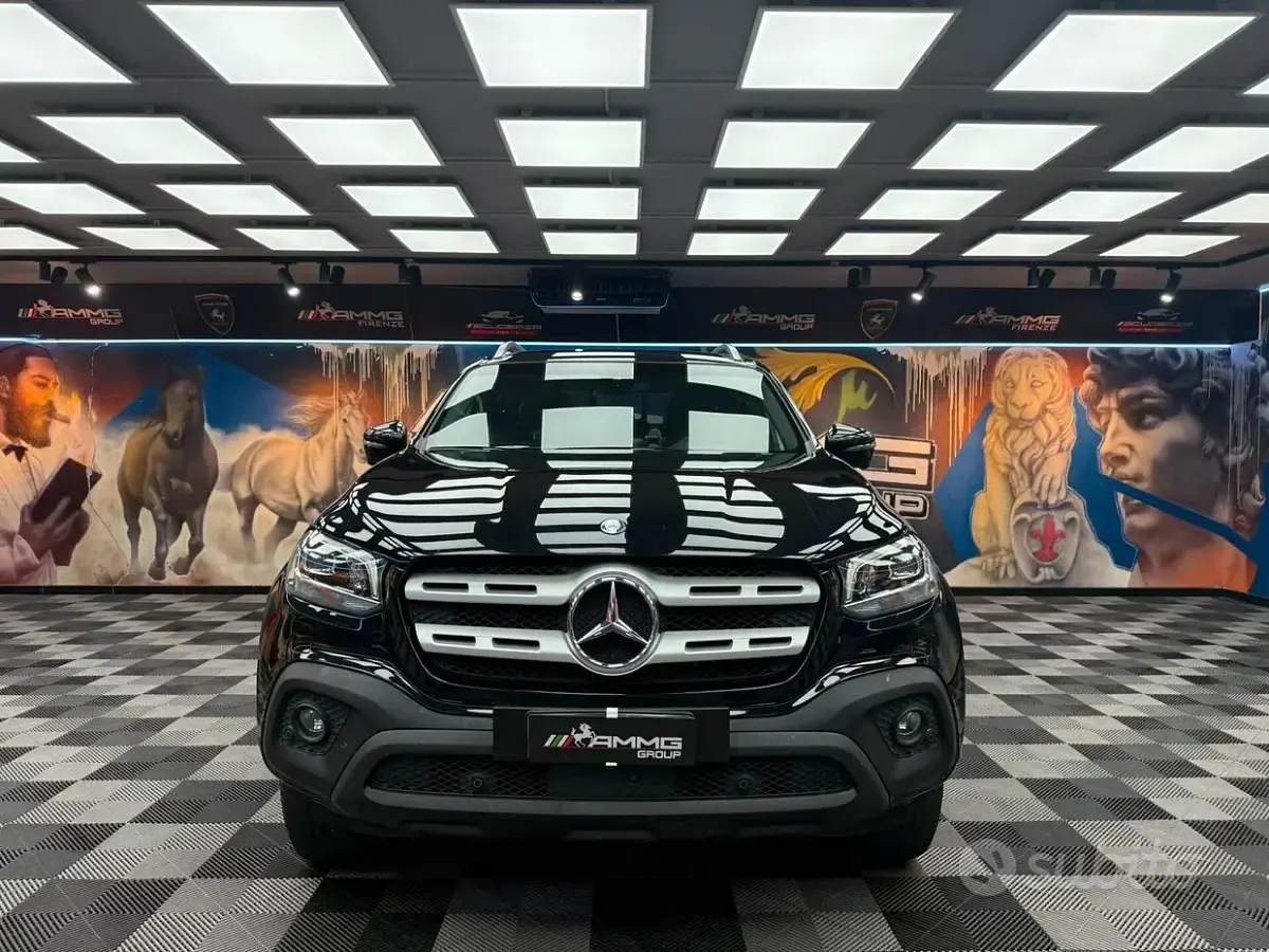 Usata Mercedes X250 190 CV (139 kW) 2019 Nero Pick-up