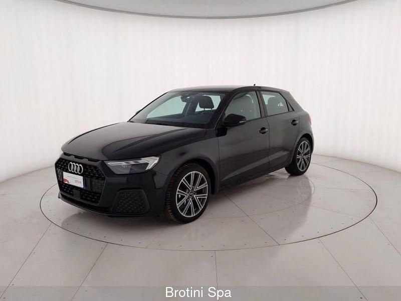 Usata Audi A1 Sportback Admired 95 CV (69 kW) 2023 Nero mythos metallizzato Utilitaria