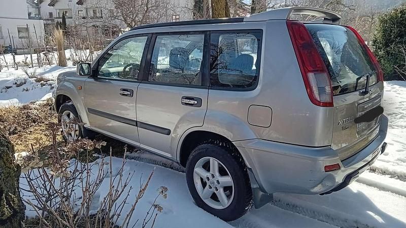 Usata Nissan X-Trail 114 CV (83 kW) 2003 SUV