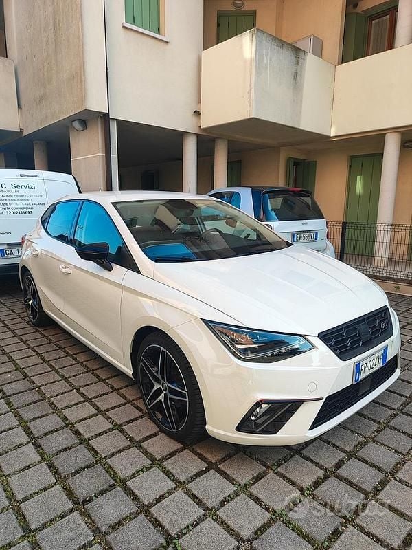 Usata Seat Ibiza FR 95 CV (69 kW) 2018 Bianco Utilitaria