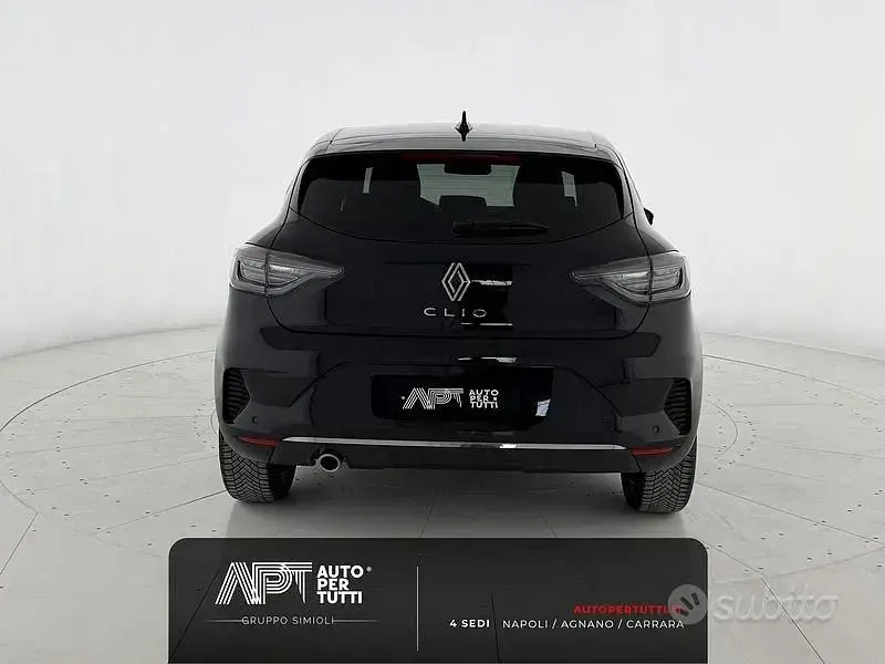 Usata Renault Clio V Techno 91 CV (66 kW) 2025 Nero Berlina