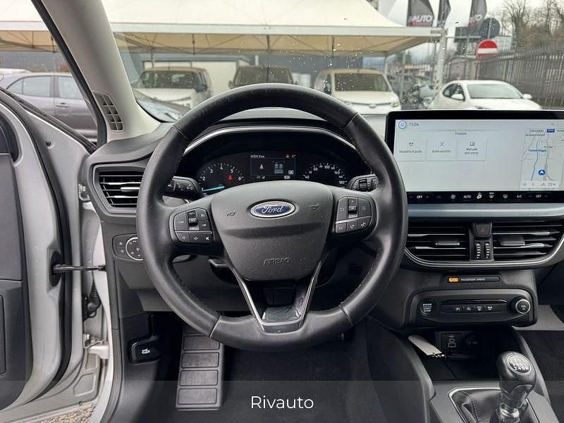 Usata Ford Focus Active 125 CV (91 kW) 2024 Argento Utilitaria