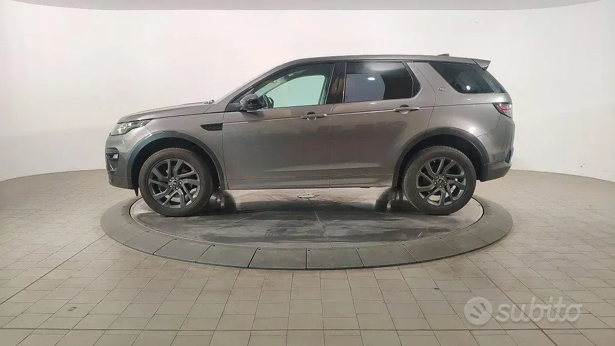 Usata Land Rover Discovery Sport 150 CV (110 kW) 2017 Grigio SUV