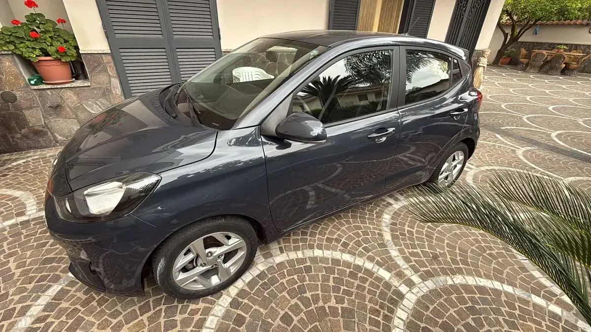 Usata Hyundai i10 67 CV (49 kW) 2022 Utilitaria