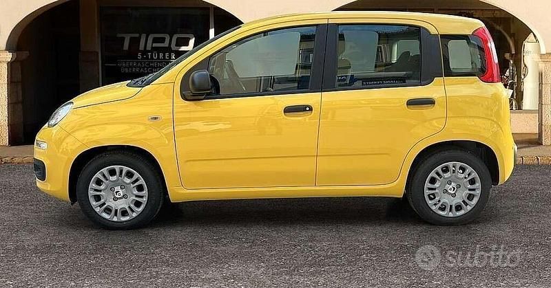 Nuova Fiat Panda 70 CV (51 kW) 2025 Giallo Utilitaria
