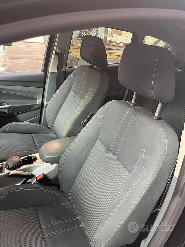 Usata Ford C-MAX 115 CV (84 kW) 2011 Nero Monovolume