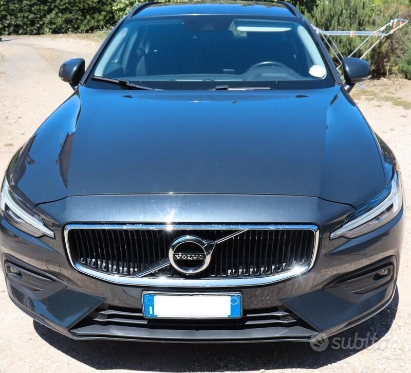 Usata Volvo V60 Business Edition 2020 Grigio Station wagon