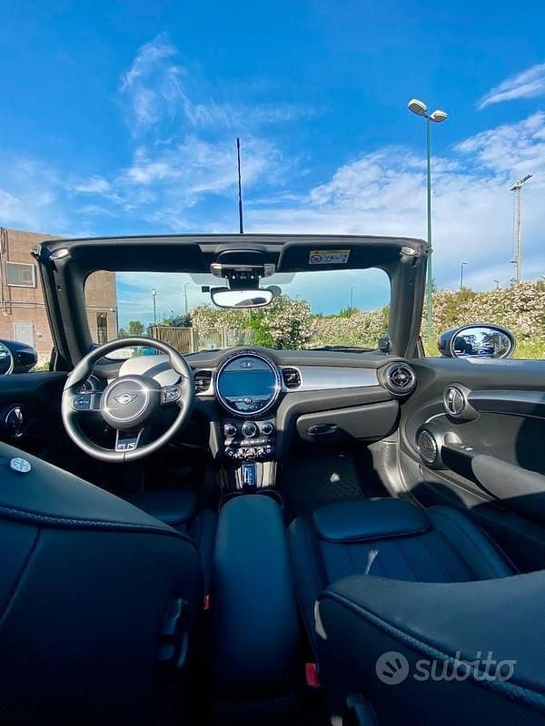 Usata Mini Cooper Cabriolet 136 CV (100 kW) 2022 Blu Cabrio