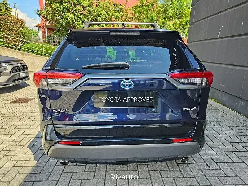 Second-hand Toyota RAV4 Hybrid Style 218 CP (160 kW) 2021 Albastru SUV