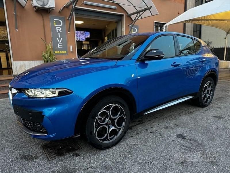 Usata Alfa Romeo Tonale Ti 160 CV (117 kW) 2024 Blu SUV