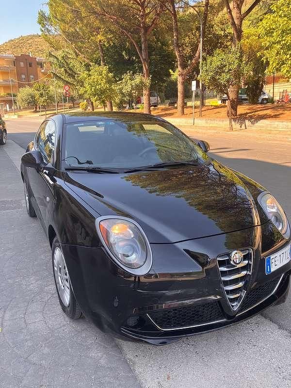 Usata Alfa Romeo MiTo 69 CV (50 kW) 2016 Nero Utilitaria