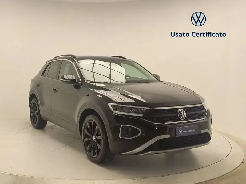 Usata VW T-Roc Life 110 CV (80 kW) 2023 SUV