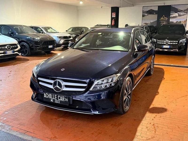 Usata Mercedes C220 Business 194 CV (142 kW) 2020 Blu/azzurro Station wagon