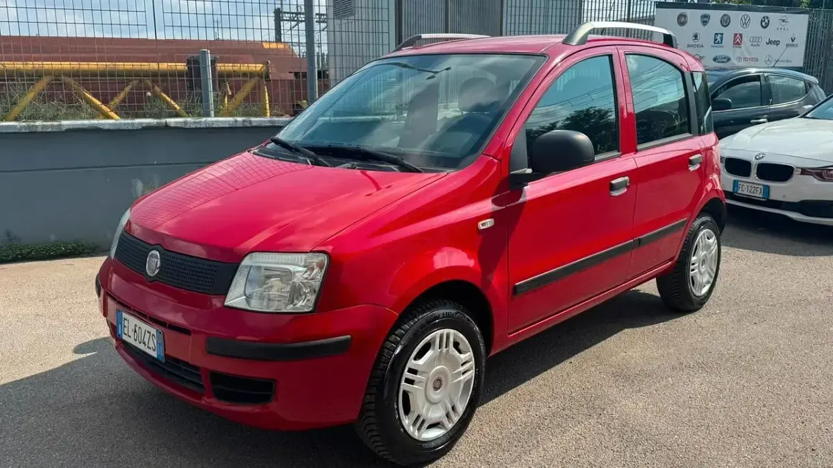 Usata Fiat Panda Classica 77 CV (56 kW) 2012 Rosso Utilitaria