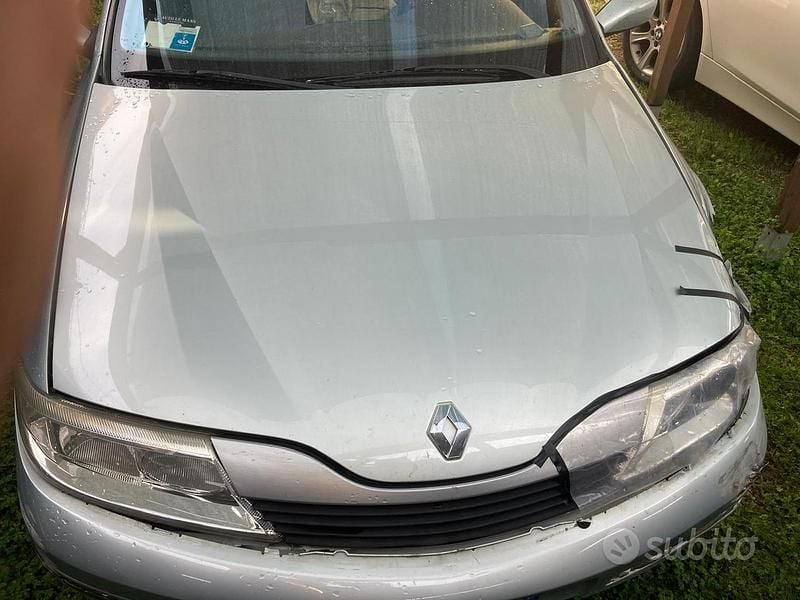 Usata Renault Laguna II 120 CV (88 kW) 2004 Grigio Station wagon