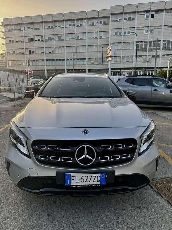 Usata Mercedes GLA200 Edition 136 CV (100 kW) 2018 SUV