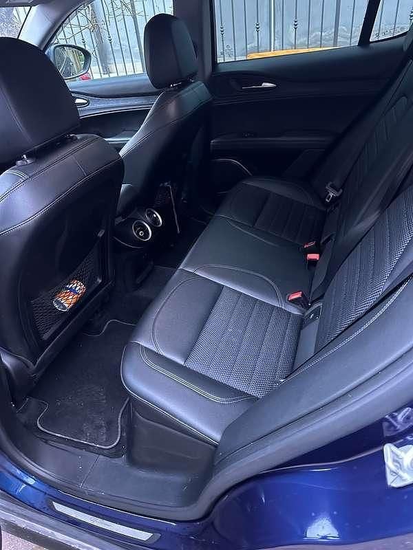 Usata Alfa Romeo Stelvio Executive 209 CV (153 kW) 2019 Blu/azzurro SUV