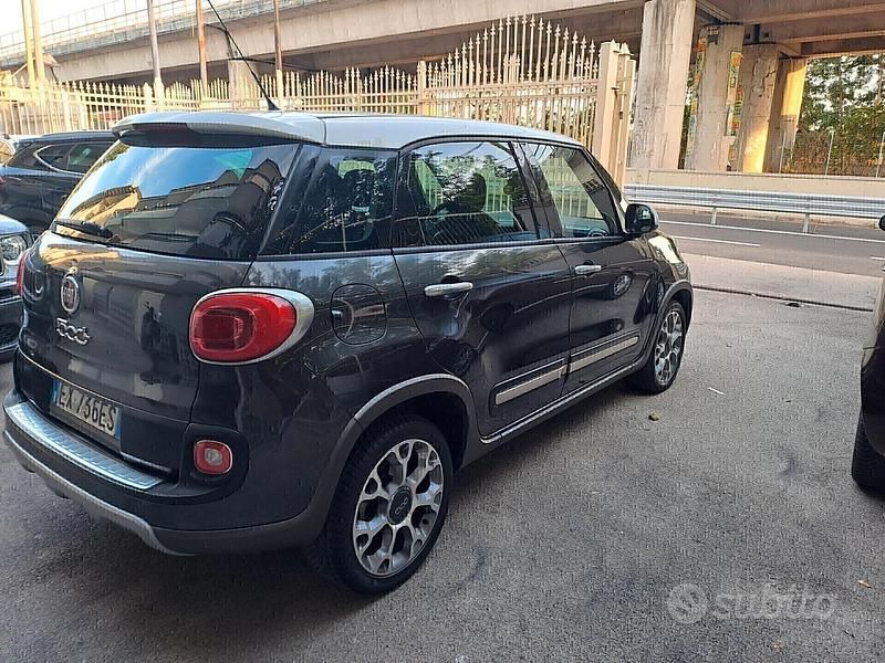 Usata Fiat 500L Trekking 85 CV (62 kW) 2014 Grigio Monovolume