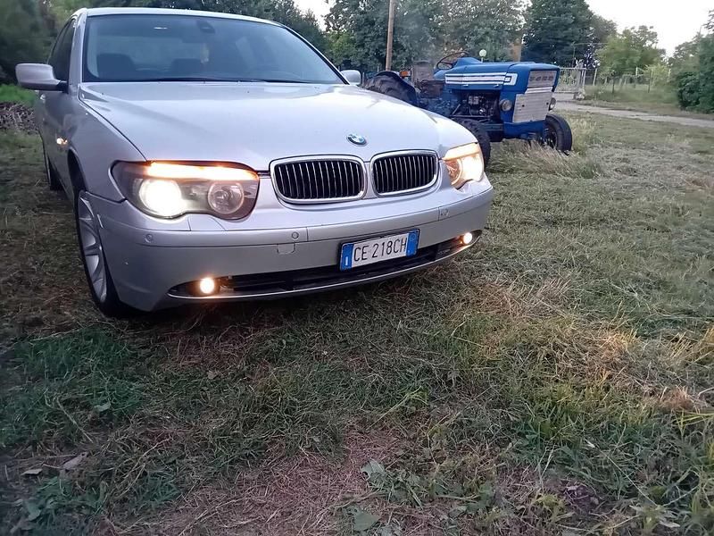 Grigio Usata 2003 BMW 730L Tre volumi | 3000 € - Immagine 1/4