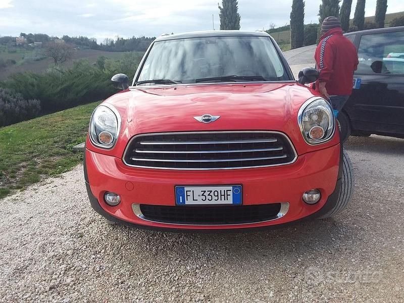 Usata Mini Countryman 122 CV (89 kW) 2011 Rosso SUV