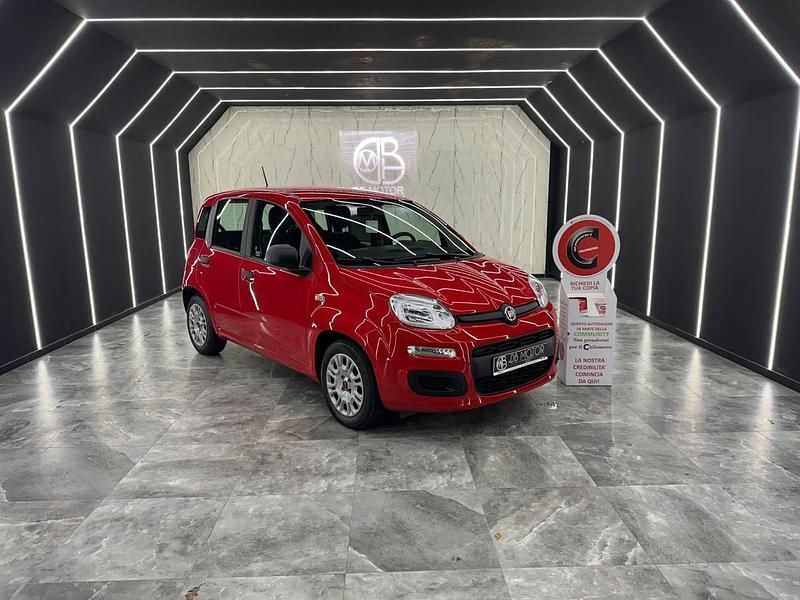 Usata Fiat Panda Connect 69 CV (50 kW) 2021 Rosso Utilitaria