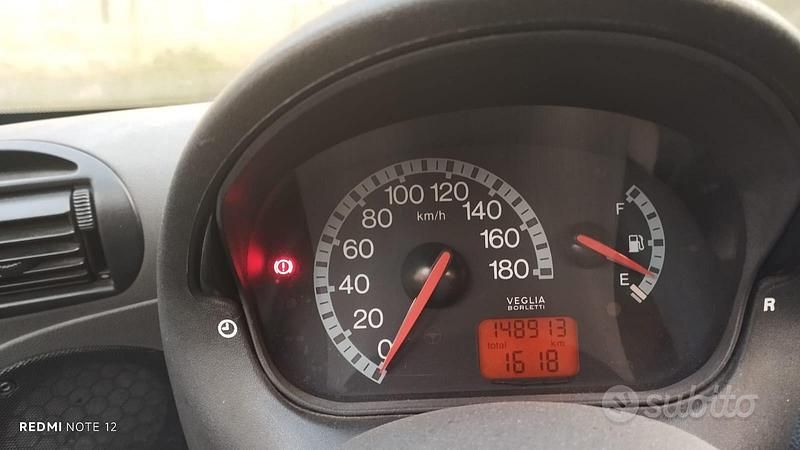 Blu Usata 2001 Fiat 600 Due volumi | 700 € - Immagine 1/2
