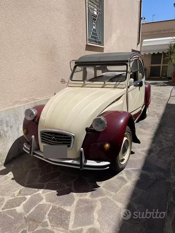 Occasion Citroën 2CV Charleston 29 ch (21 kW) 1982 Berline