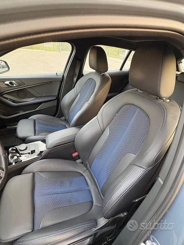 Usata BMW M135 304 CV (223 kW) 2024 Grigio Utilitaria