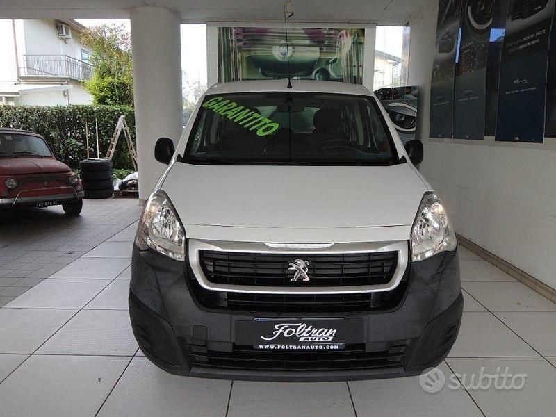 Usata Peugeot Partner 75 CV (55 kW) 2018 Bianco Monovolume