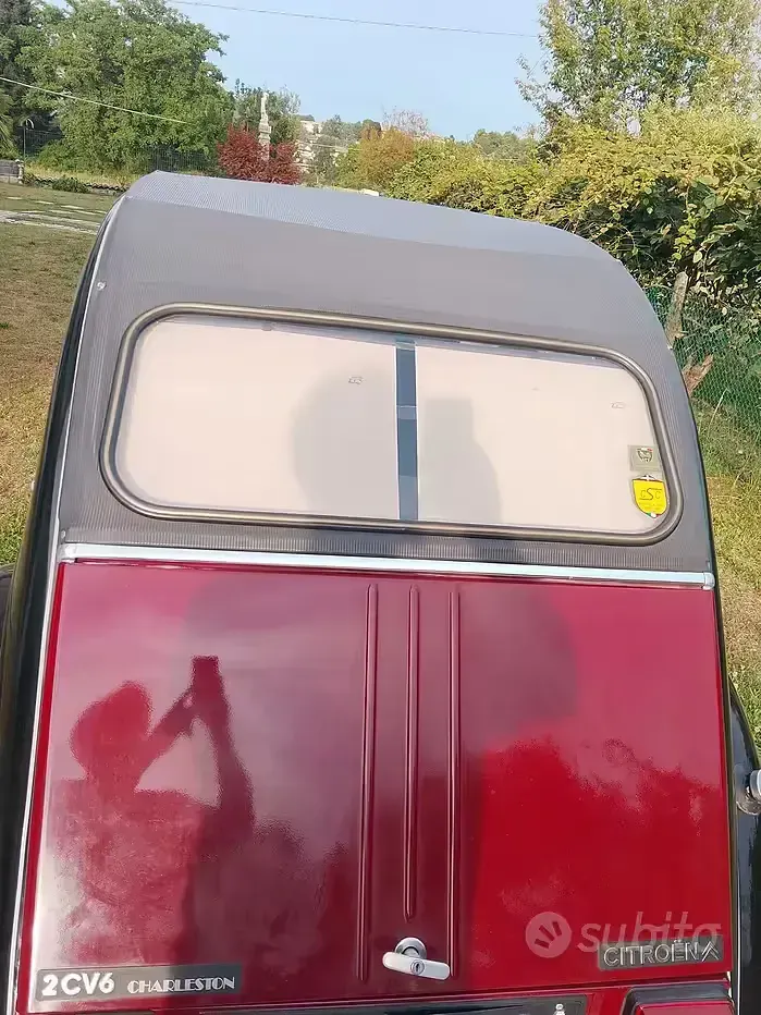 Usata Citroën 2CV Charleston 29 CV (21 kW) 1981 Rosso Berlina