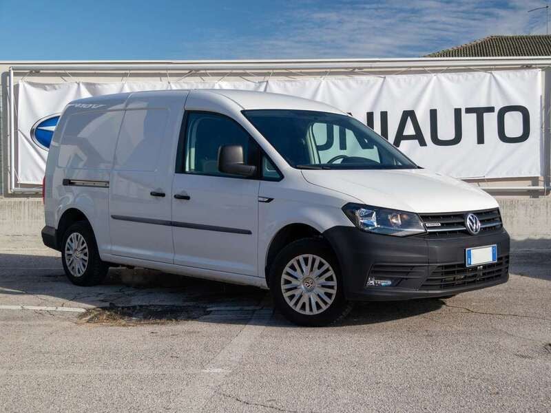 Usata VW Caddy Maxi Business 110 CV (80 kW) 2019 Bianco Monovolume