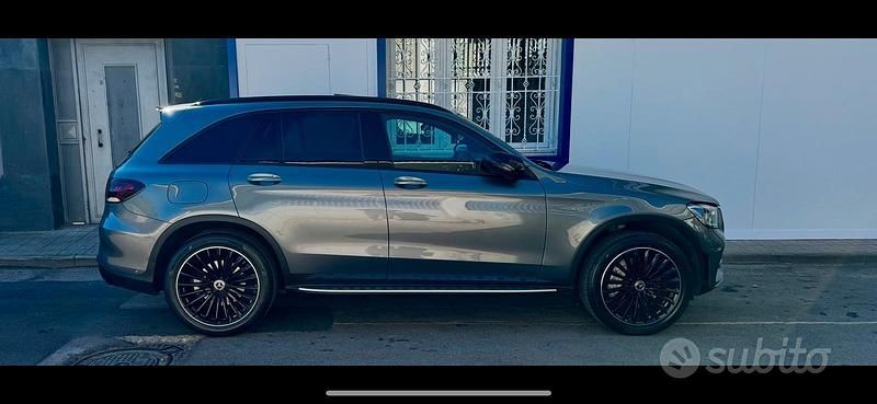 Usata Mercedes GLC300 Premium Plus 245 CV (180 kW) 2019 SUV