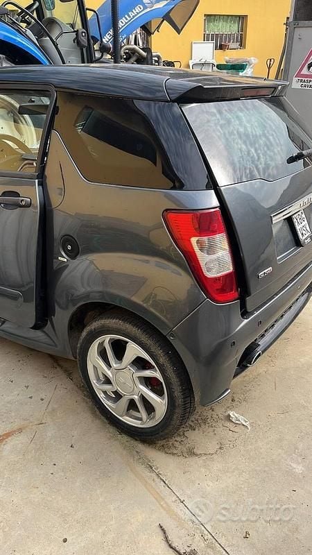 Begagnad Ligier JS50 2016 Halvkombi