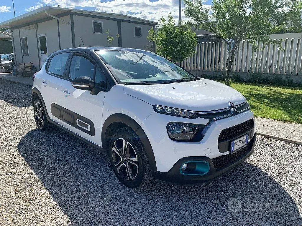 Usata Citroën C3 PureTech 83 CV (61 kW) 2022 Bianco Utilitaria