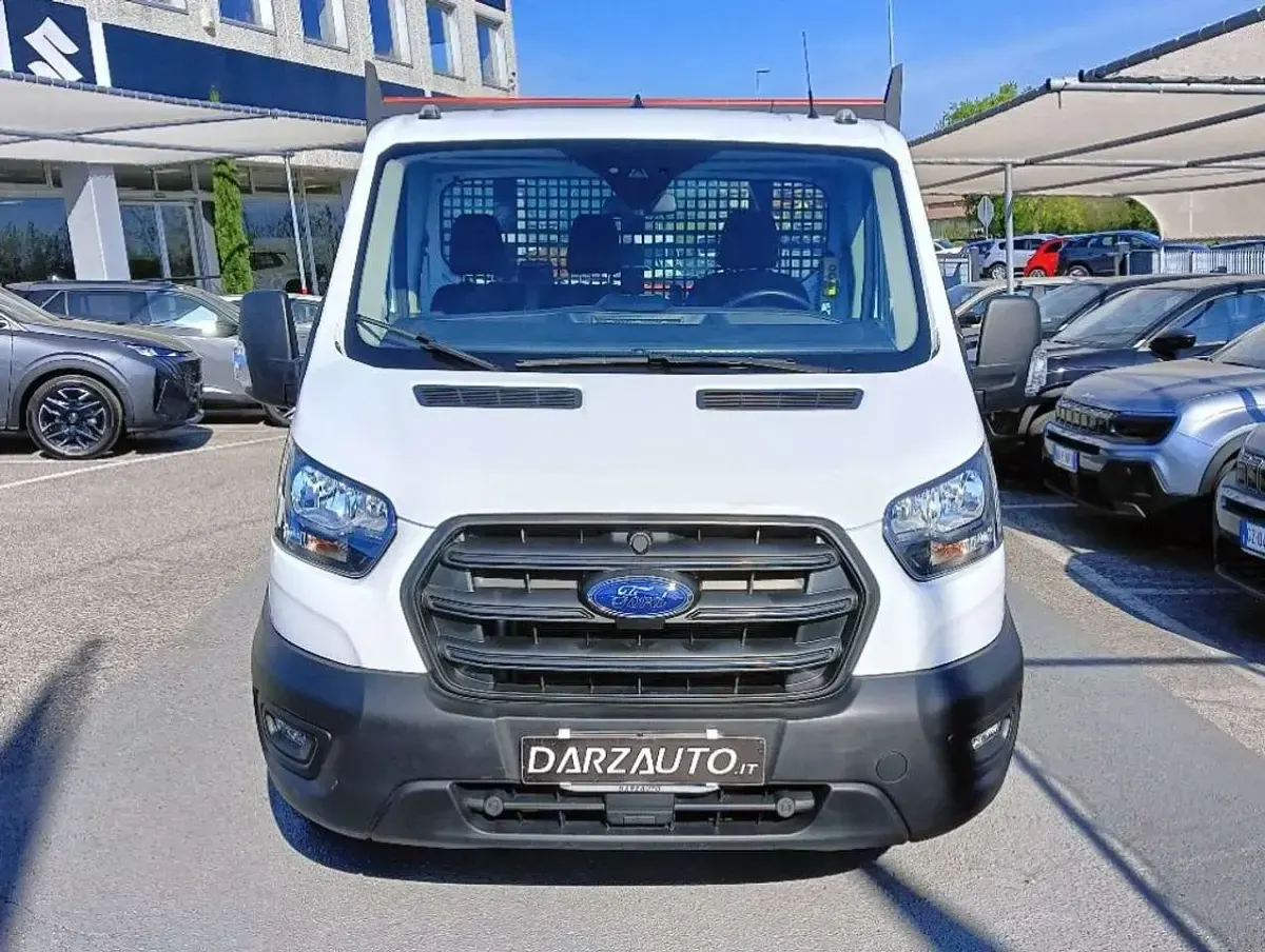 Usata Ford Transit 131 CV (96 kW) 2024 Bianco pastello Utilitaria