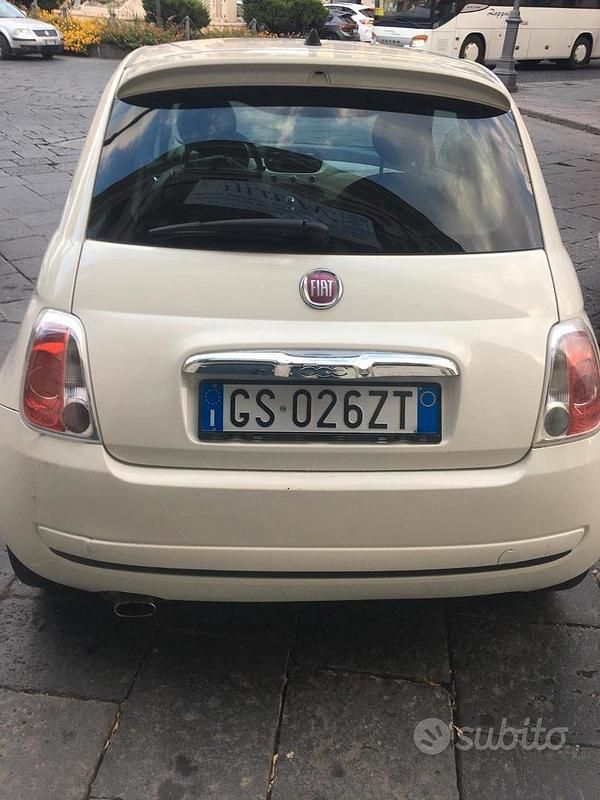 Usata Fiat 500 69 CV (50 kW) 2010 Bianco Utilitaria