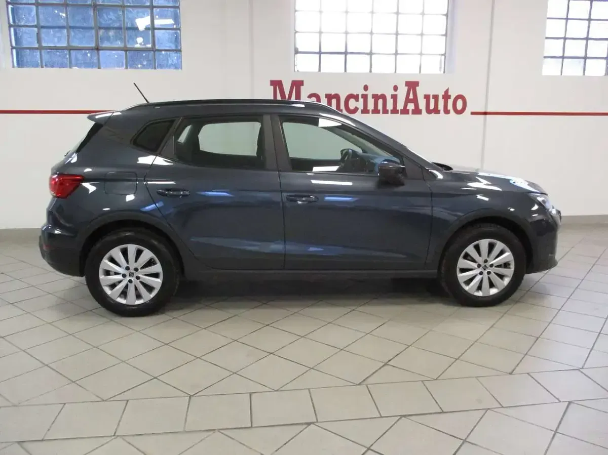 Usata Seat Arona Style 95 CV (69 kW) 2024 Grigio SUV