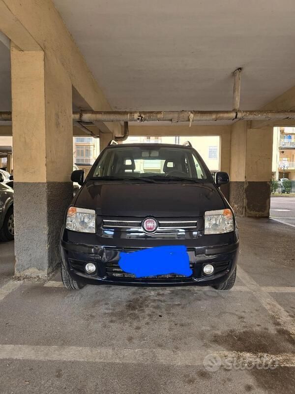 Usata Fiat Panda 77 CV (56 kW) 2012 Blu Utilitaria
